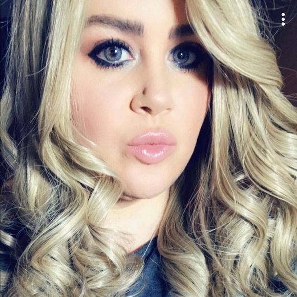 debbievell